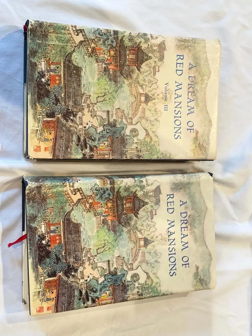 Foreign Languages Press dream red